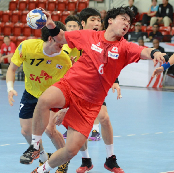 Japan beat South Korea 31-25 to make a winning start at the Asian Men's Handball Championship in Bahrain
