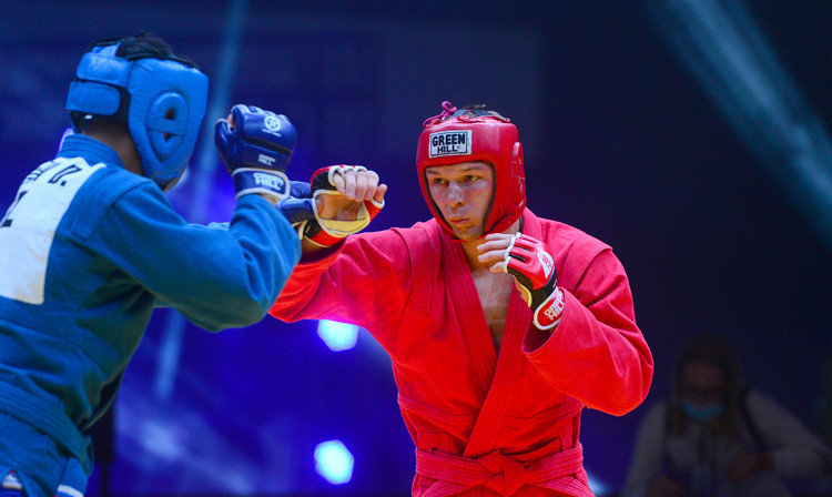 The top two athletes in each event will represent Russia at international competitions this year ©FIAS
