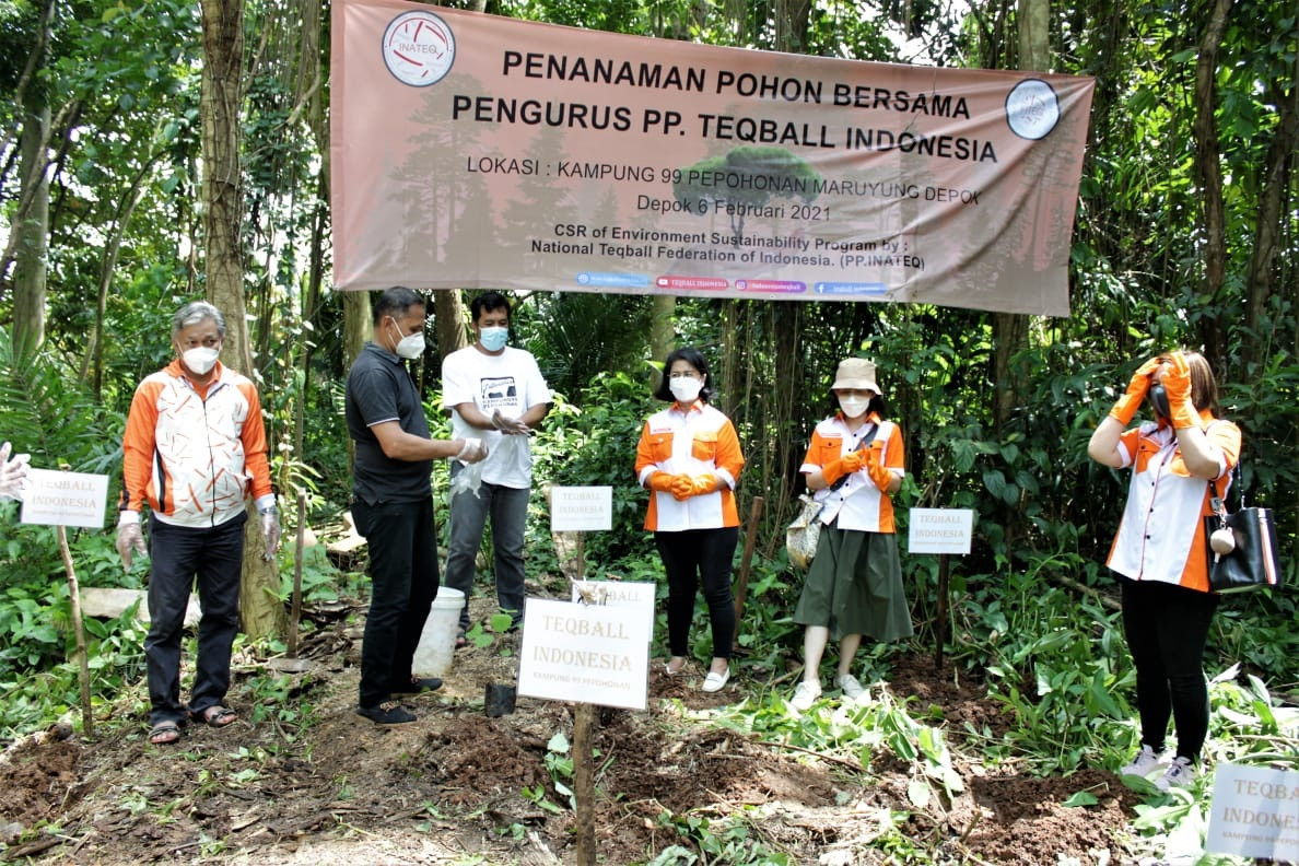 Indonesian Teqball Federation plants trees to help prevent flooding