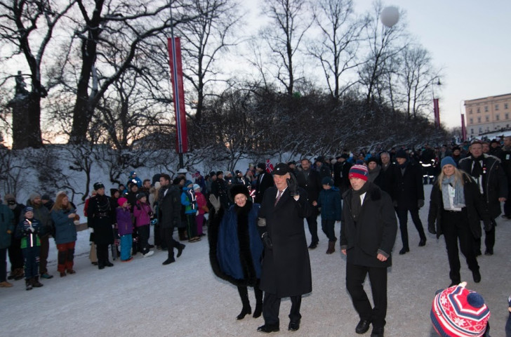 The Torch Relay coincided with the 25th anniversary celebrations of Queen Sonja and King Harald V as regents of Norway