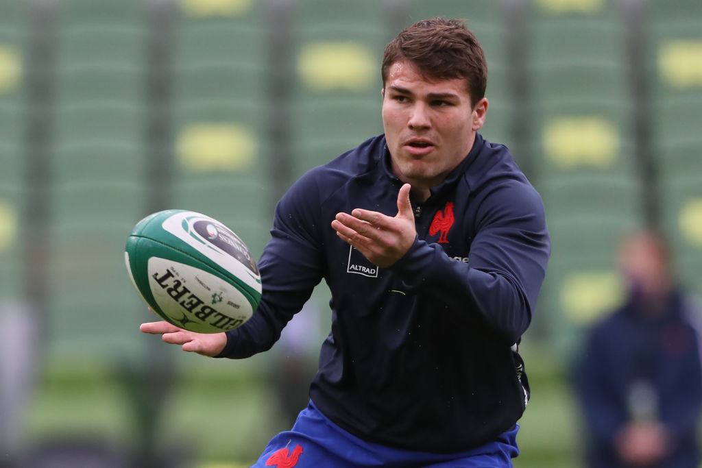 French scrum-half Dupont tests positive for COVID-19