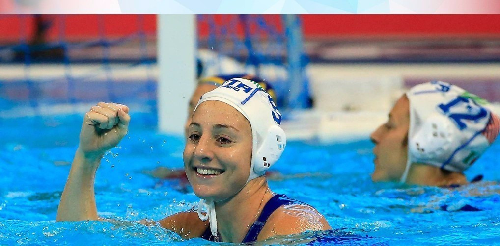 Italy's women made it through to the quarter-finals with a 100 per cent record