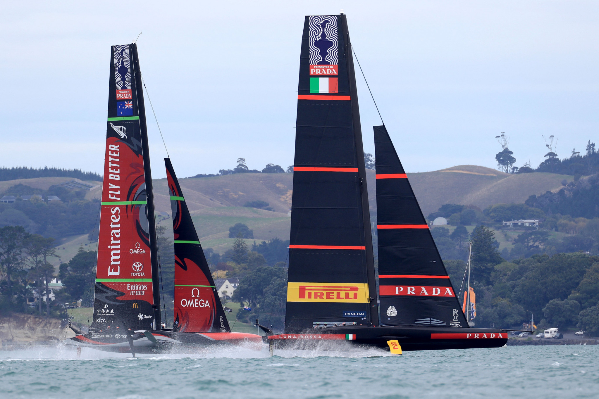 Team New Zealand and Luna Rossa both registered a race win on the opening day of the America's Cup in Auckland ©Getty Images