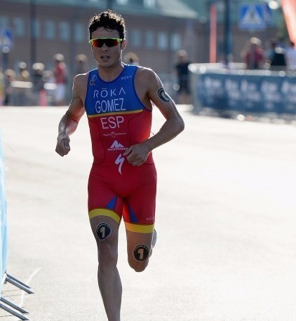 Gómez and Spirig crowned European Triathletes of the Year for 2015