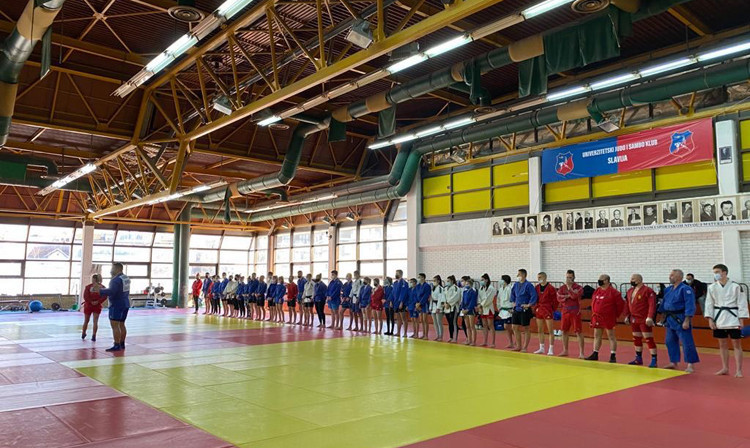 Top Serbian sambo stars held the class the week before the National Championships ©FIAS