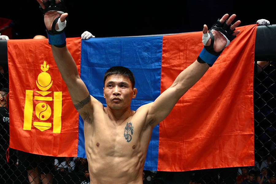 Mongolia's best-known MMA fighter is Jadambaa Narantungalag, the former ONE featherweight champion ©Getty Images