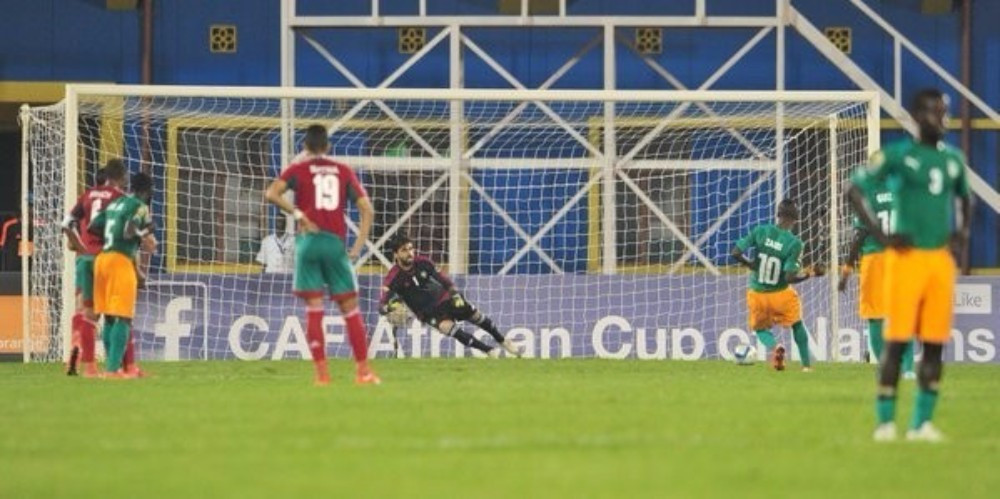 A penalty in stoppage time at the end of the first half proved enough for the Ivory Coast to beat Morocco
