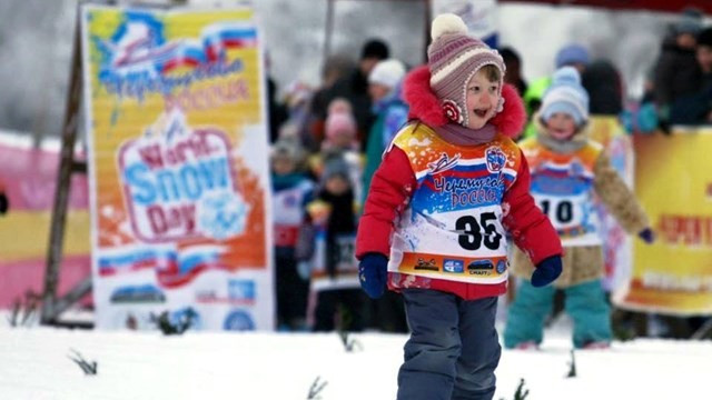 More than 620,000 people are estimated to have taken part in World Snow Day ©FIS