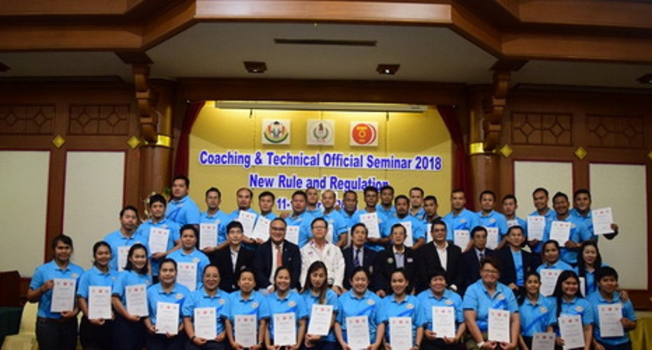 Liu Ning, the coach of the Thailand women's national team that lost three world titles in a doping scandal in 2018 was a keynote speaker at this coaching seminar in the same year ©Asian Weightlifting Federation