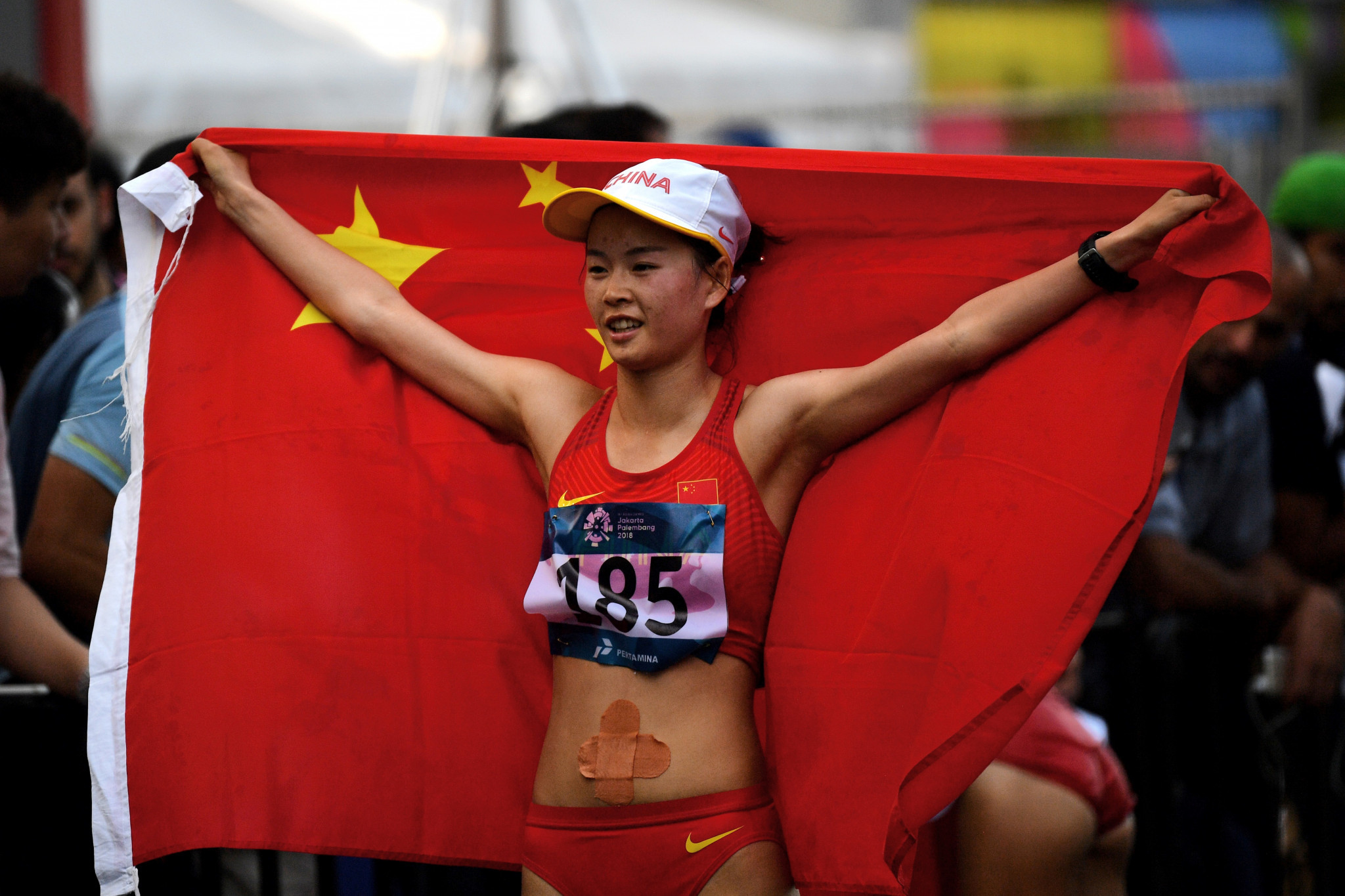 Yang Jiayu is set to be the first woman to dip below the 1:24:00 in the record books ©Getty Images