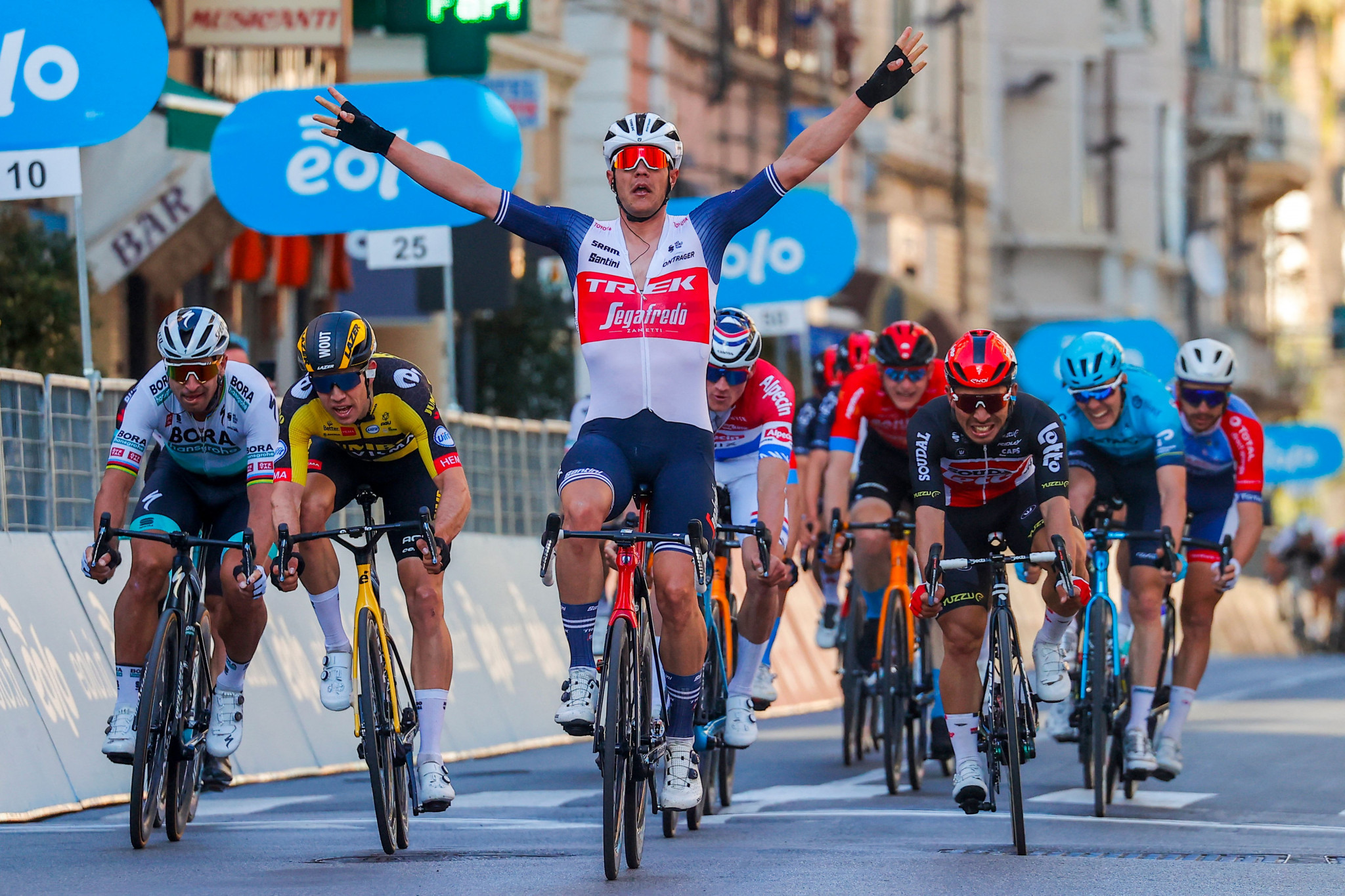 Stuyven wins Milan-San Remo after late attack