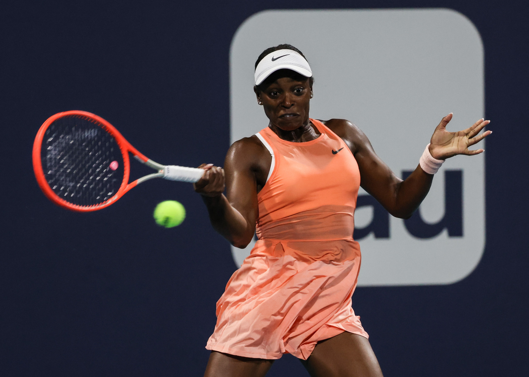 Stephens battles back to seal first win of 2021 at Miami Open, angry Pospisil out