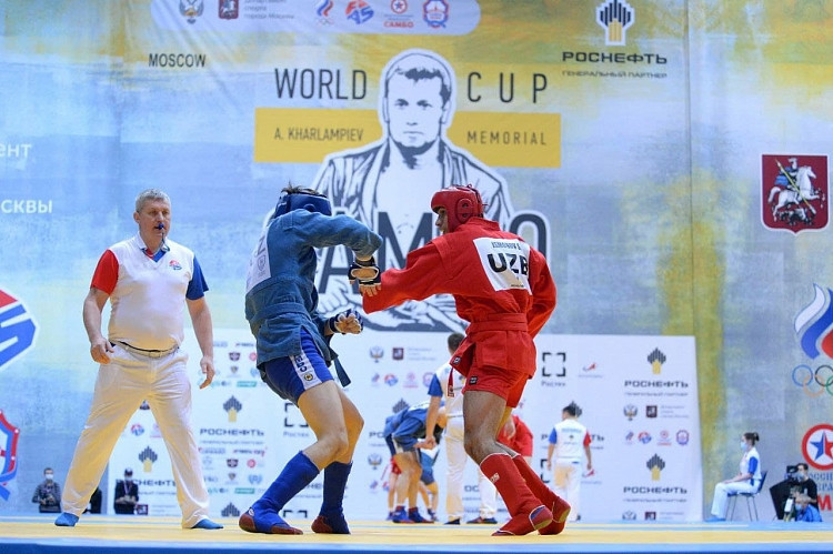 Russia earn six gold medals on first day of Kharlampiev Memorial Sambo World Cup