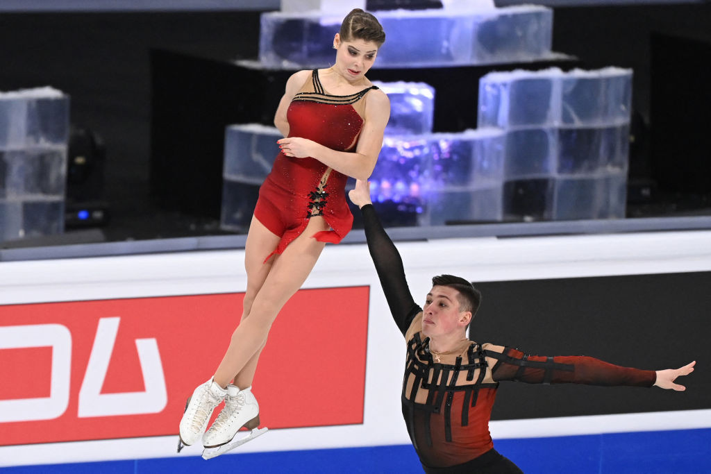 Mishina and Galliamov claim surprise pairs title at World Figure Skating Championships