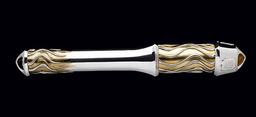 The Baton used in the build-up to the 1986 Commonwealth Games in Edinburgh ©National Museums Scotland