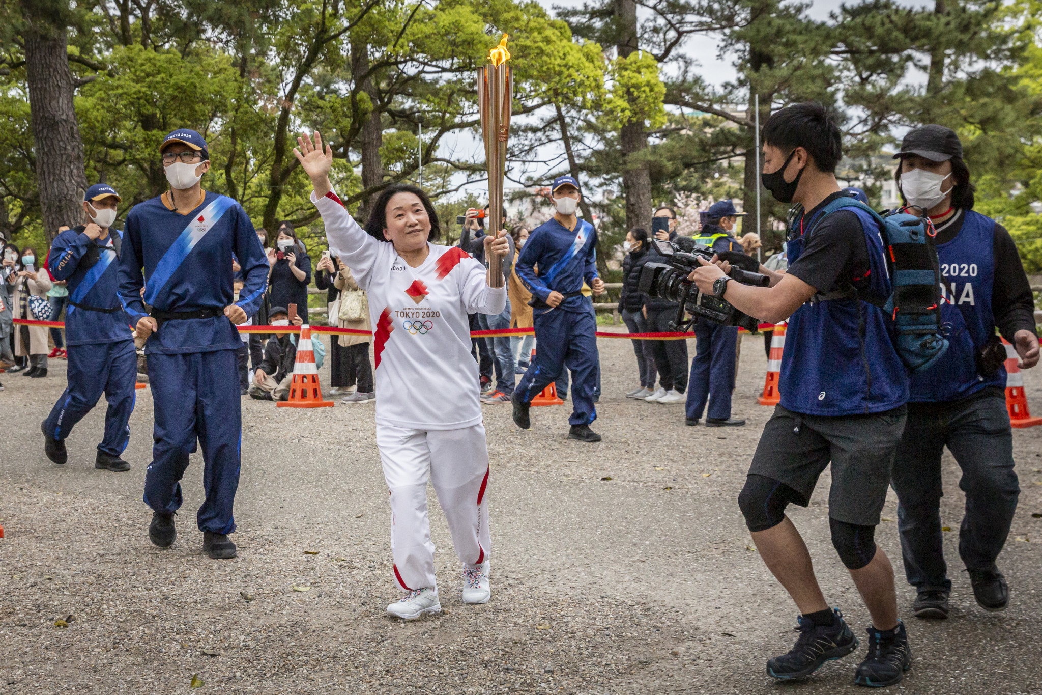 Osaka Governor calls off Olympic Torch Relay leg on public roads due to COVID-19