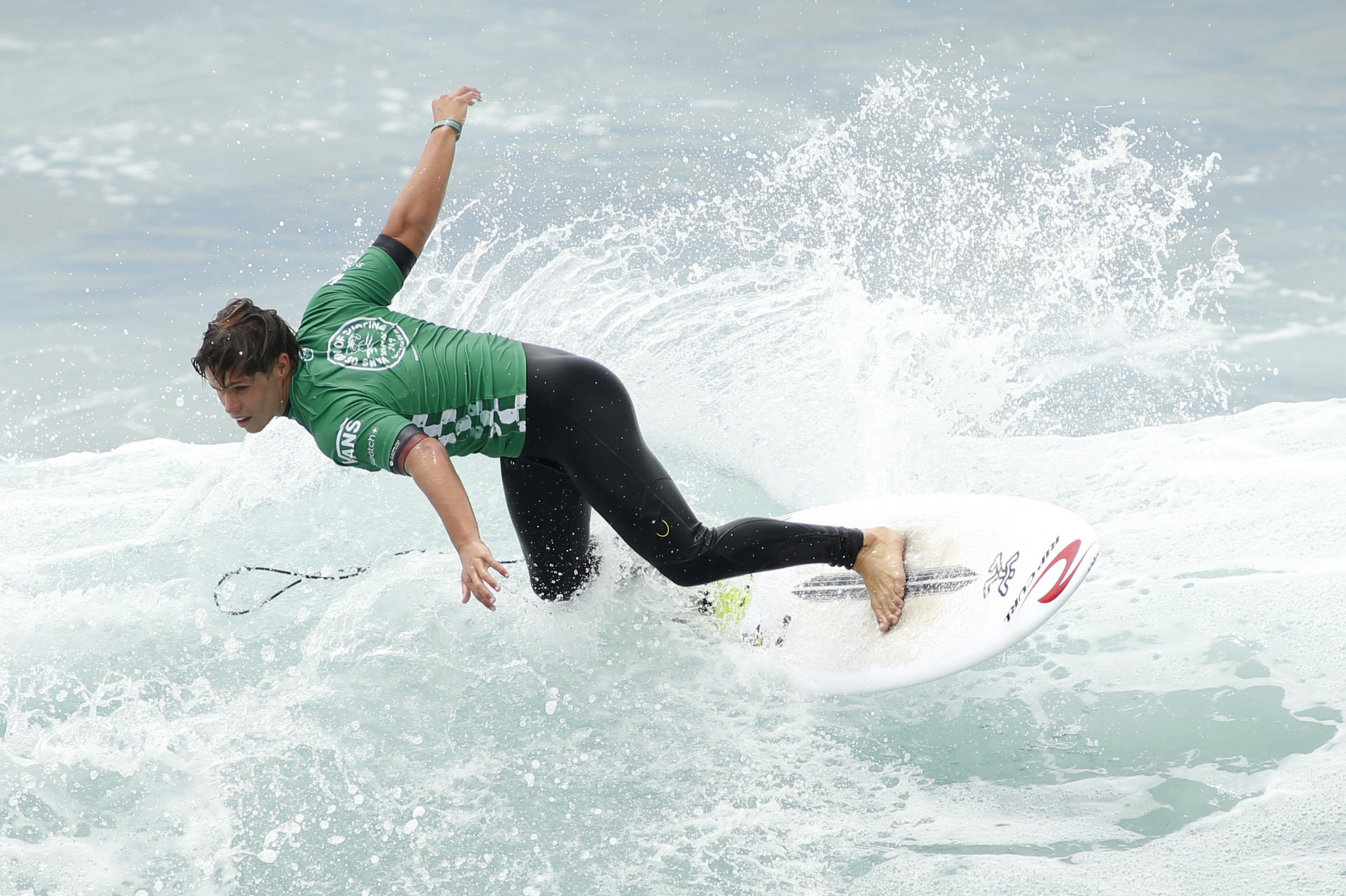Florence suffers surprised elimination at World Surf League event in Newcastle