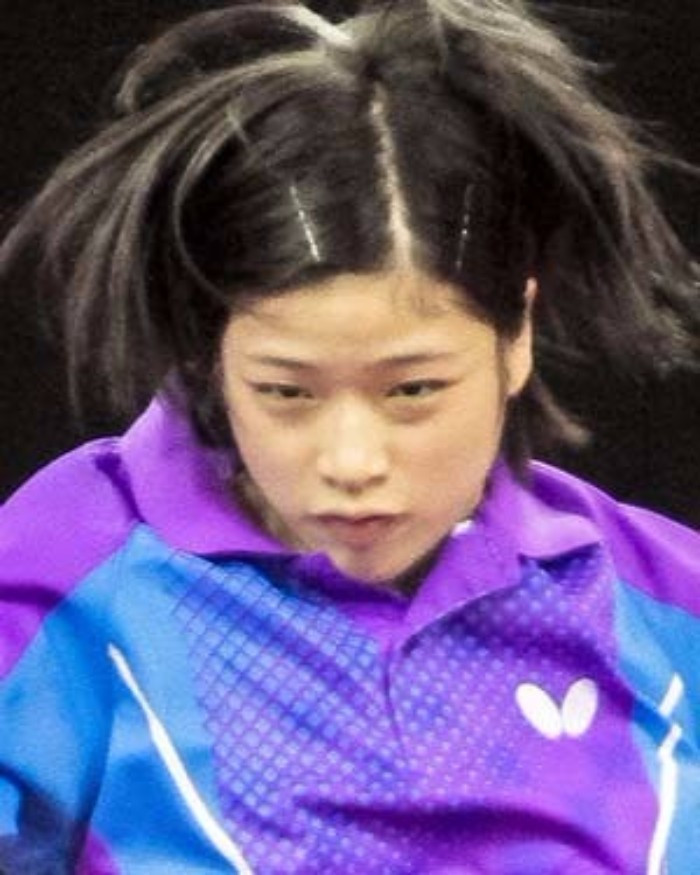 Japanese teenager Natsumi Nakahata pulled off the shock of the women's first round ©ITTF/Richard Kalocsai