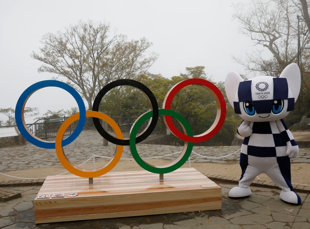 Two-metre high Olympic Rings were unveiled  atop Mount Takao to mark 100 days to go ©Getty Images