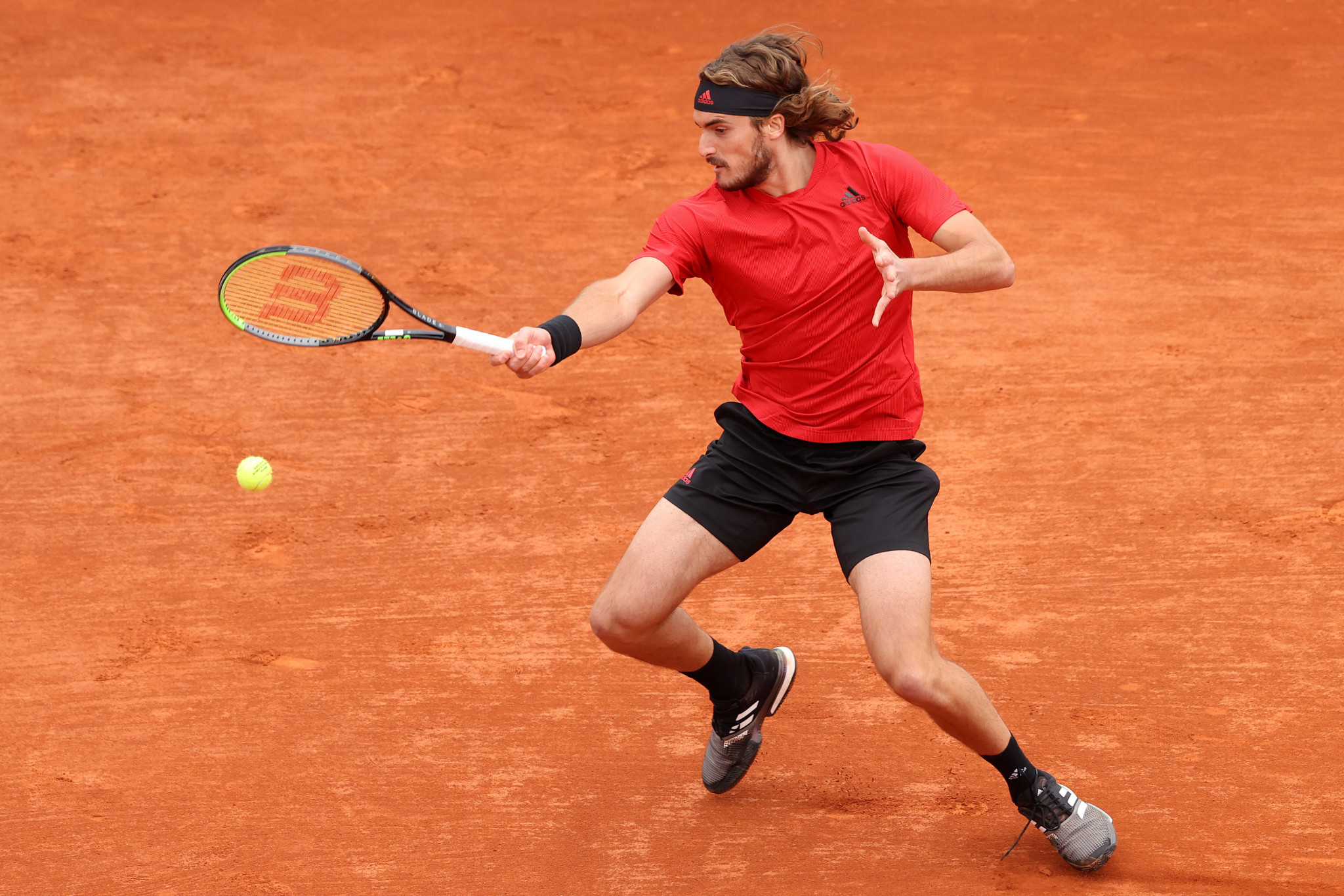 Stefanos Tsitsipas took just over an hour to beat Dan Evans and reach the final of the Monte-Carlo Masters ©Getty Images