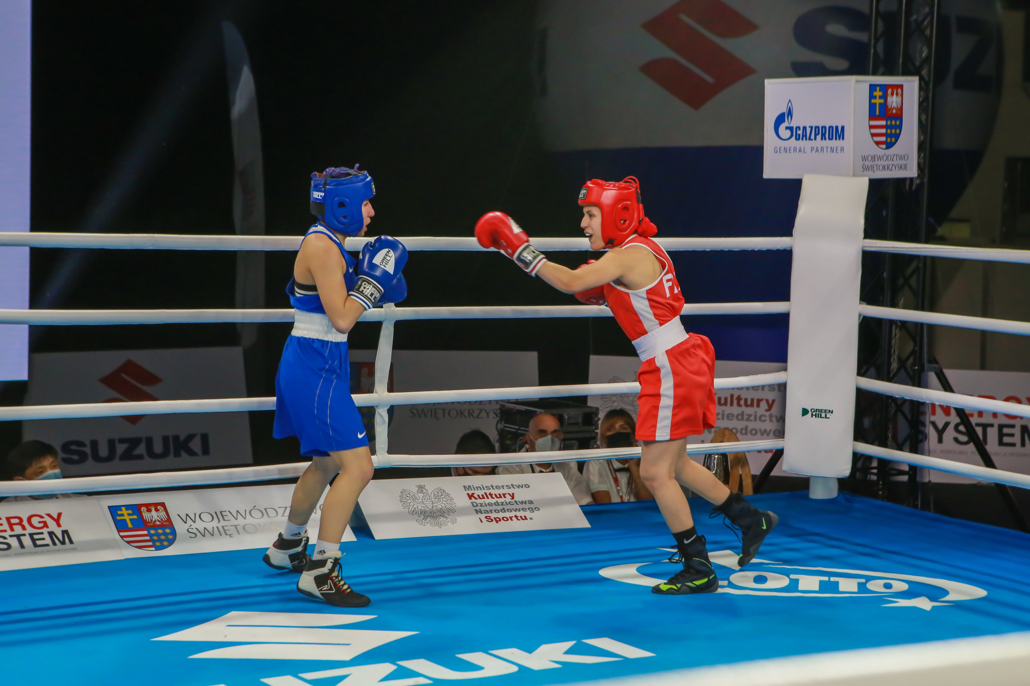 Quarter and semi-final line-ups take shape as Youth World Boxing Championships continue