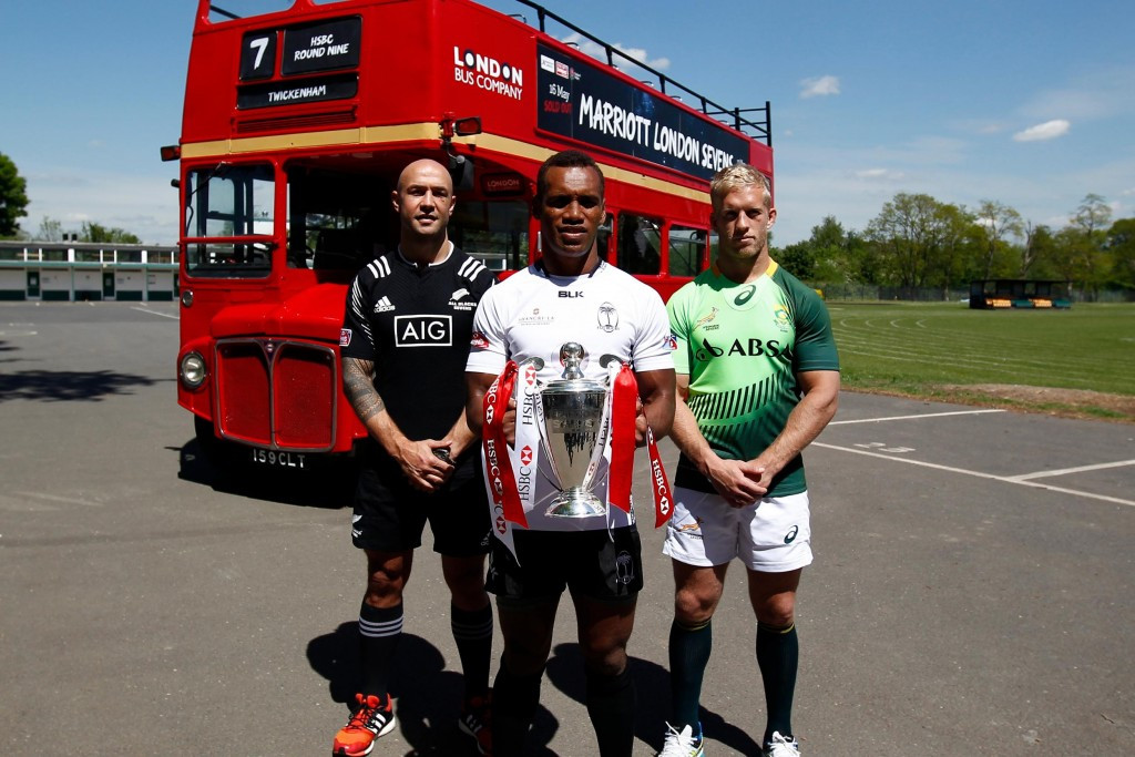 The captains of New Zealand (left), DJ Forbes, Fiji (centre), Osea Kolinisau, and South Africa (right), Kyle Brown, pose with the Series trophy ©World Rugby