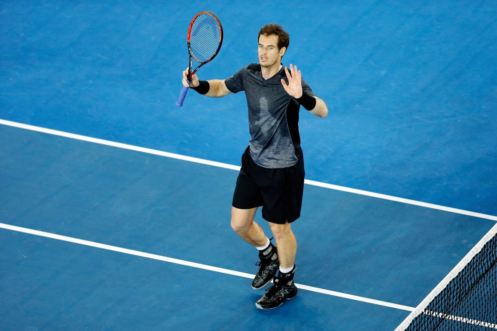 Murray battles through to Australian Open fourth round as father-in-law rushed to hospital
