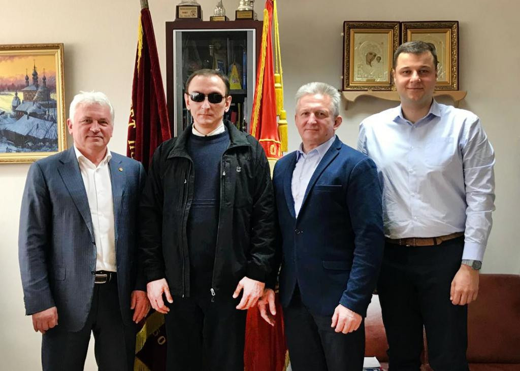 A meeting was held to discuss the promotion of blind sambo internationally ©FIAS