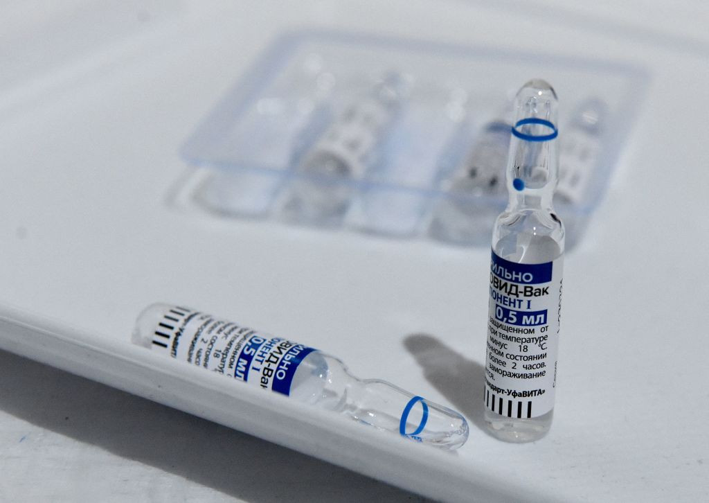 Delegates at the SportAccord World Sport and Business Summit could be offered free COVID-19 vaccinations ©Getty Images