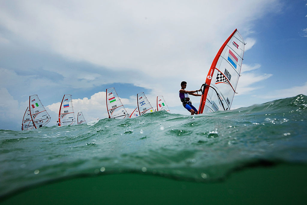 Kiran Badloe won the opening race of the RS:X World Championships ©Getty Images