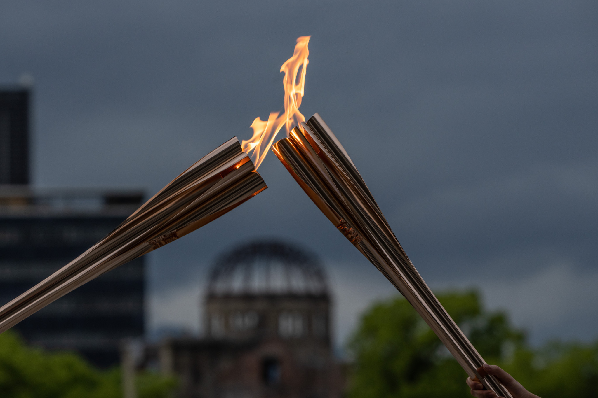 Bach claims Olympic Torch "call for peace" as it visits Hiroshima 