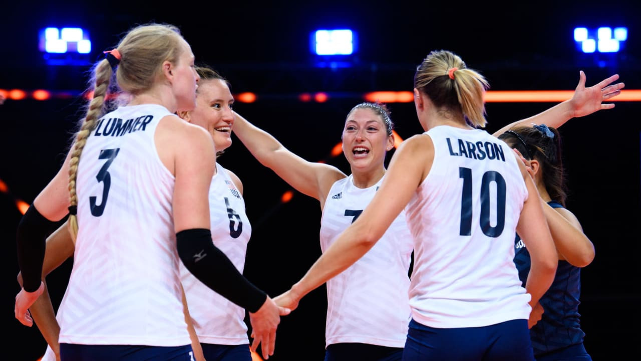 The United States made a winning start to their Volleyball National League title defence ©Volleyball World