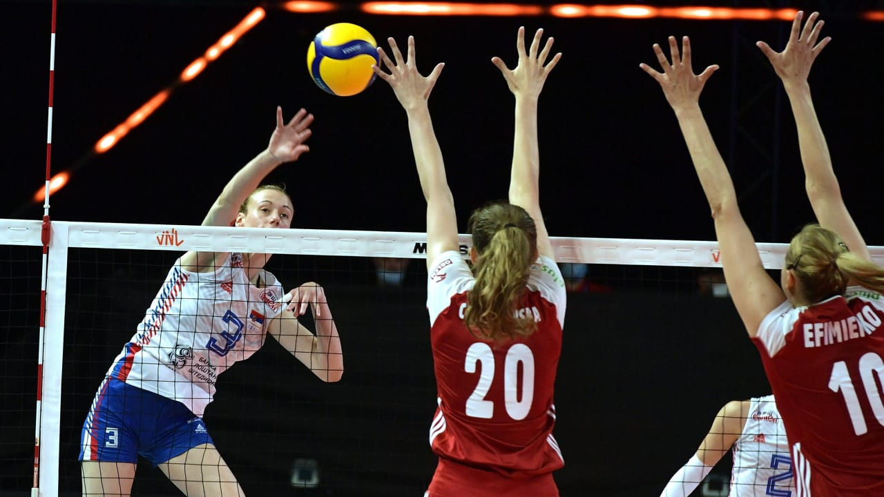 Sara Carić led Serbia to a bounce-back win over Poland ©Volleyball World