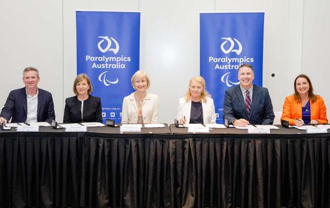Paralympics Australia and key Queensland-based sporting and research bodies sign an agreement in Brisbane designed to help athletes reach new levels of performance ©Paralympics Australia