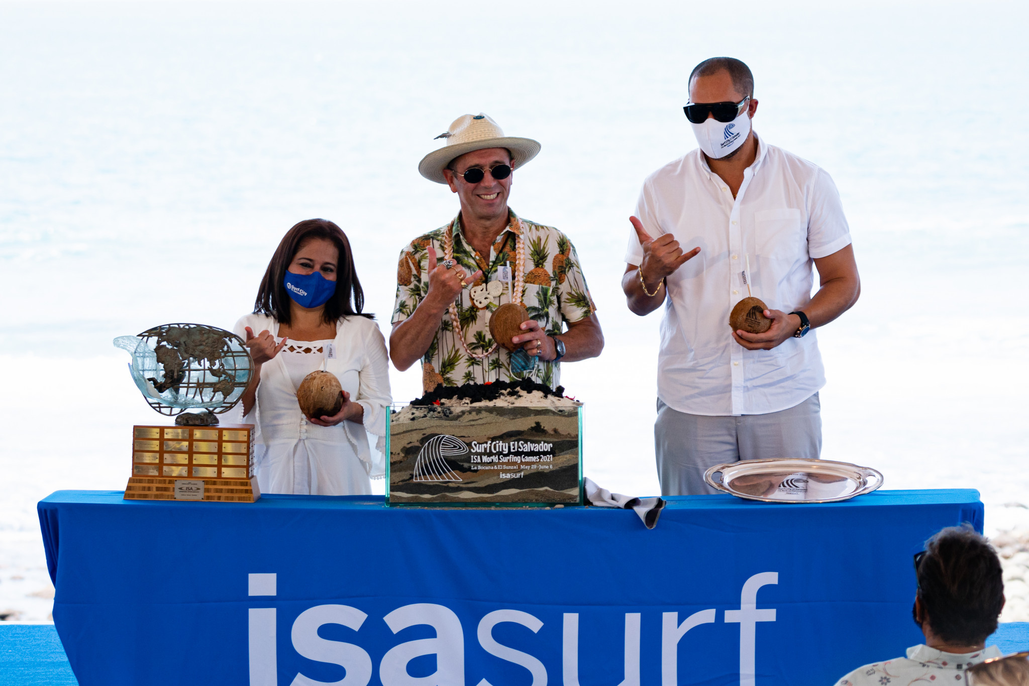 ISA President Fernando Aguerre, centre, made a welcome speech as part of the World Surfing Games Opening Ceremony ©ISA/Ben Reed
