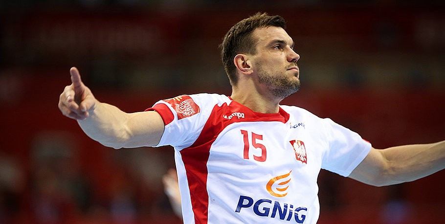 Hosts Poland beat Belarus to remain on course for semi-final spot at European Men’s Handball Championship