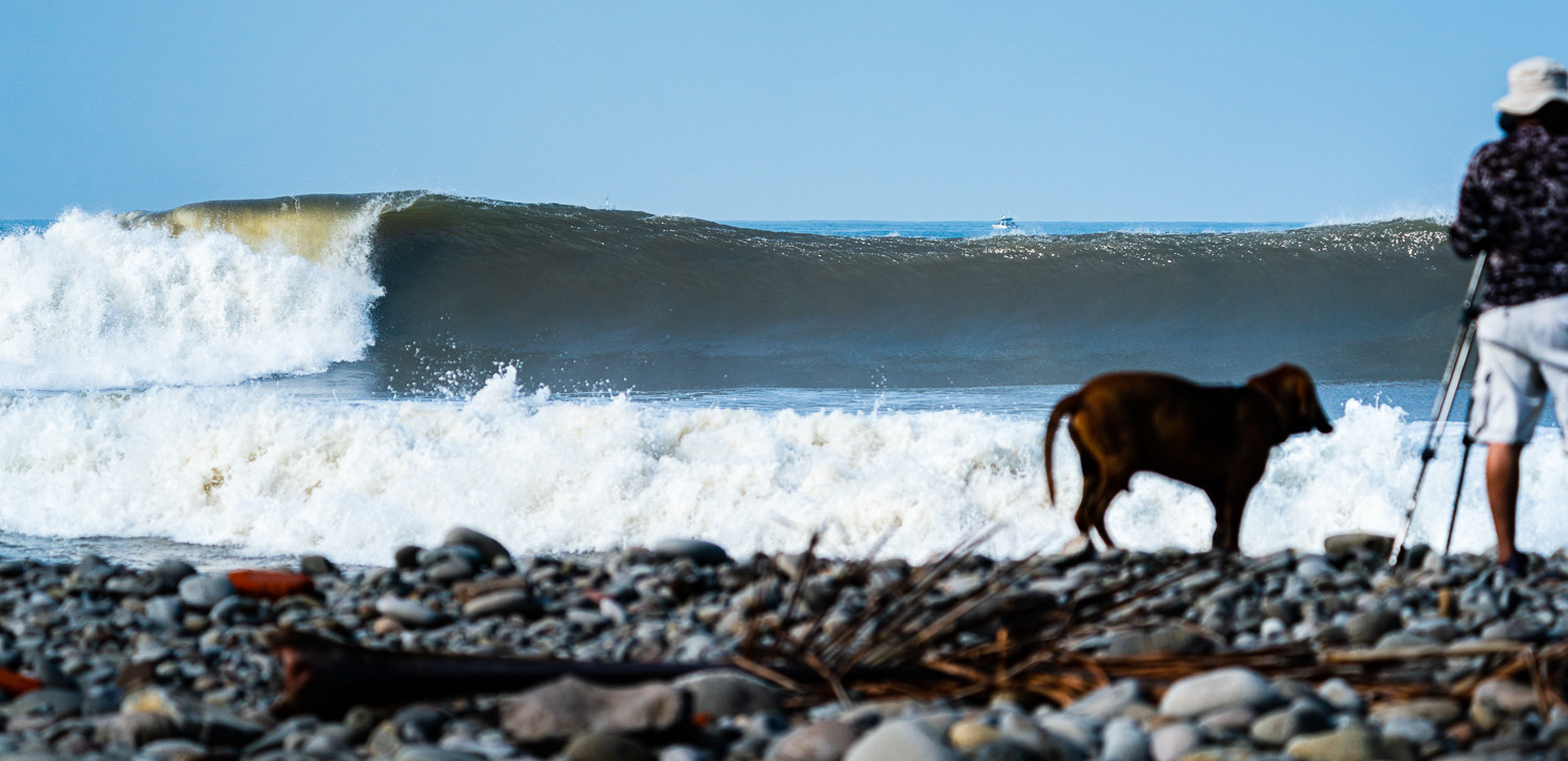 Action is taking place at La Bocana and El Sunzal, an area known as Surf City ©ISA/Ben Reed