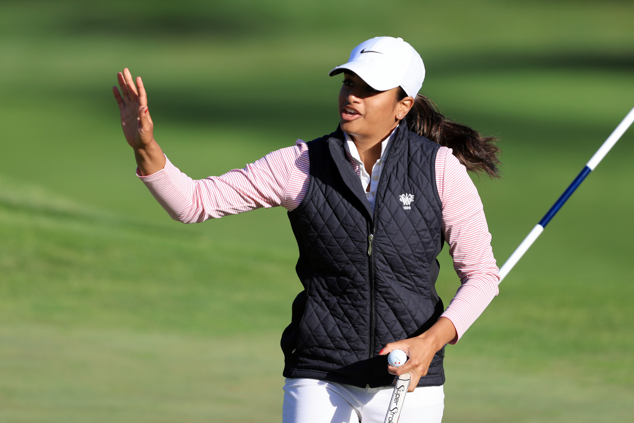 Amateur Ganne shares lead after first round of US Women's Open