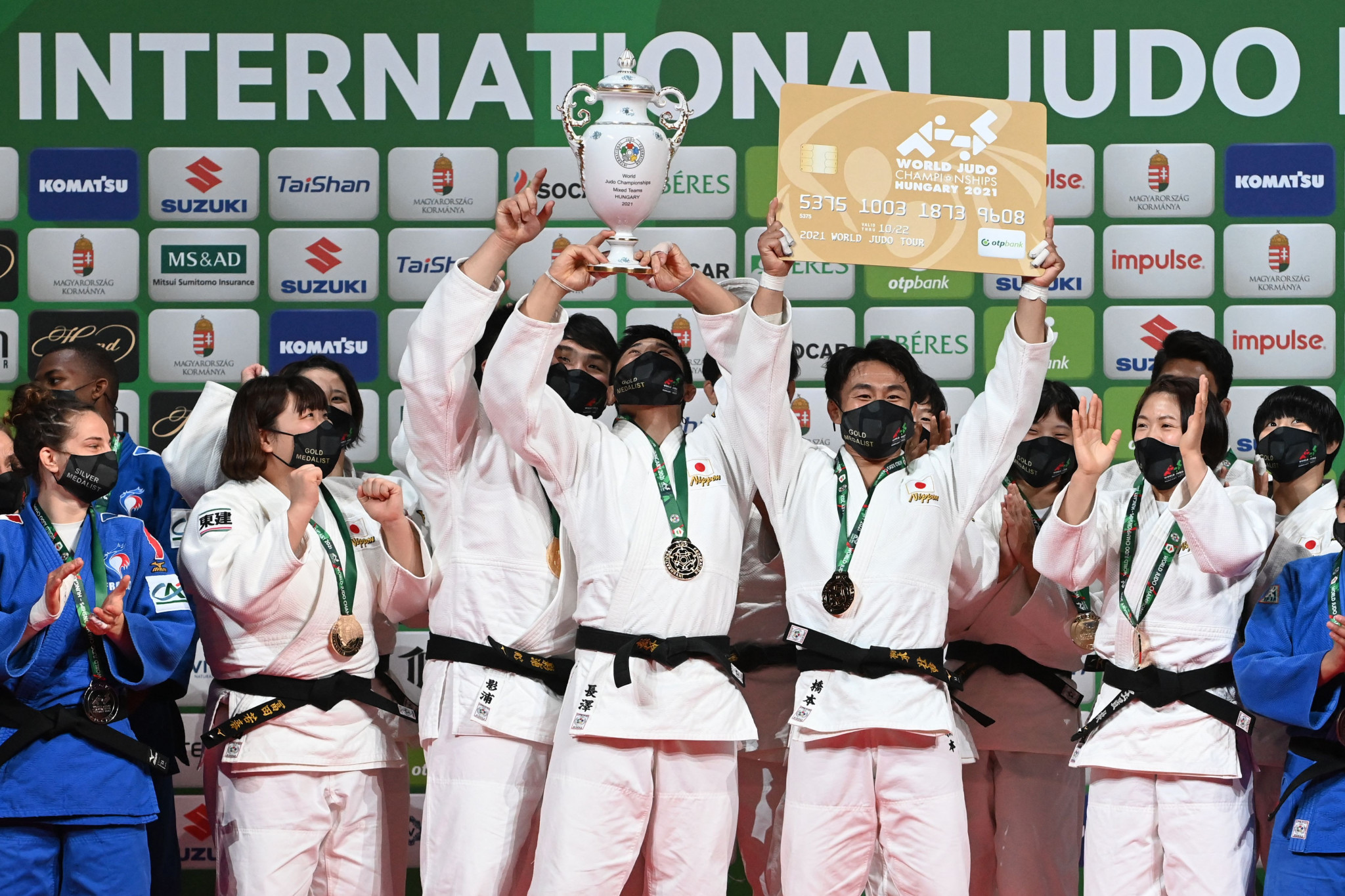 Japan win mixed team competition on final day of World Judo Championships