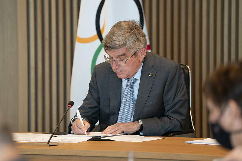 IOC President Thomas Bach has brought forward his planned arrival date in Japan ©Getty Images