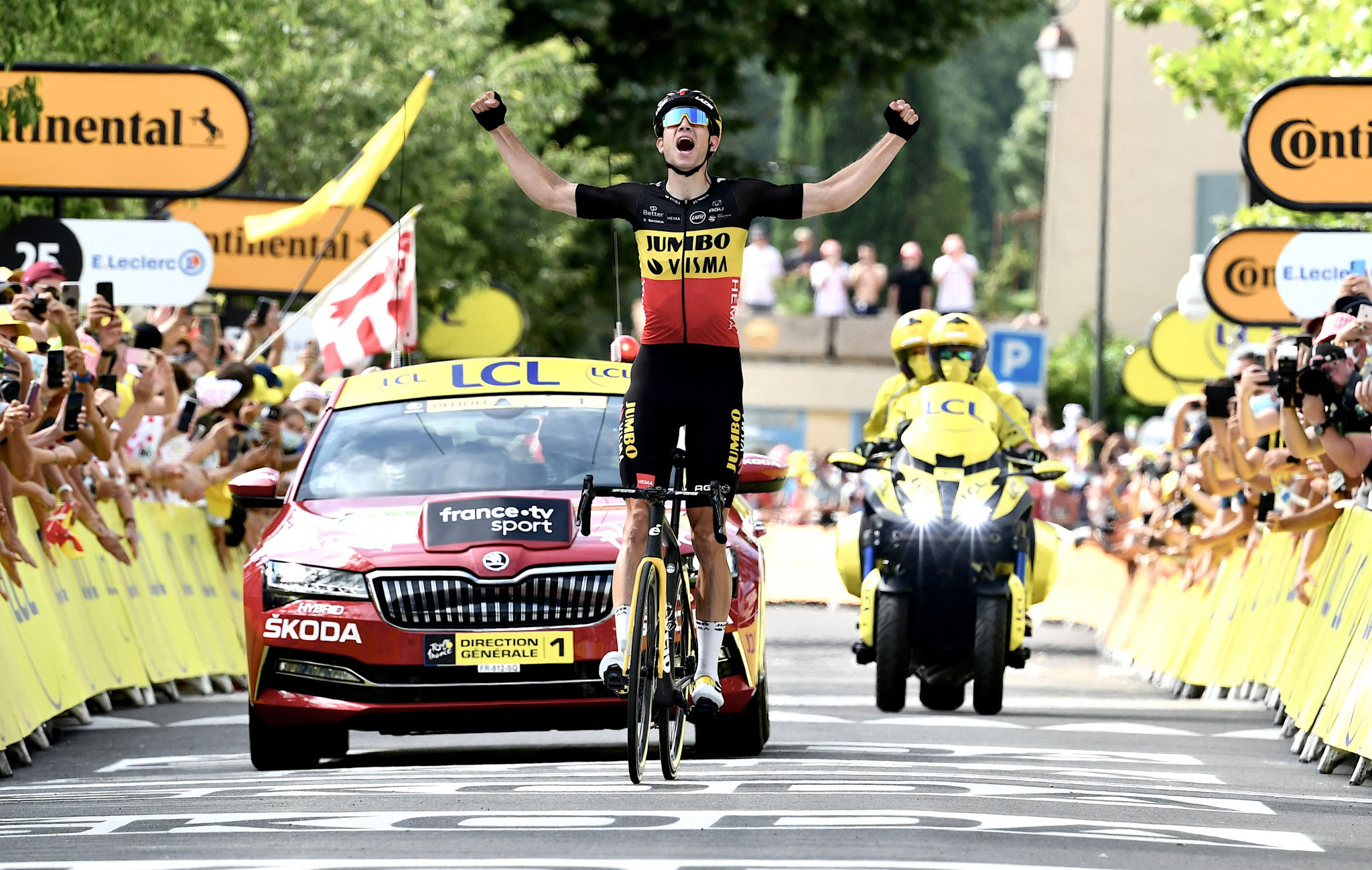 Van Aert makes brave attack to win stage 11 of Tour de France
