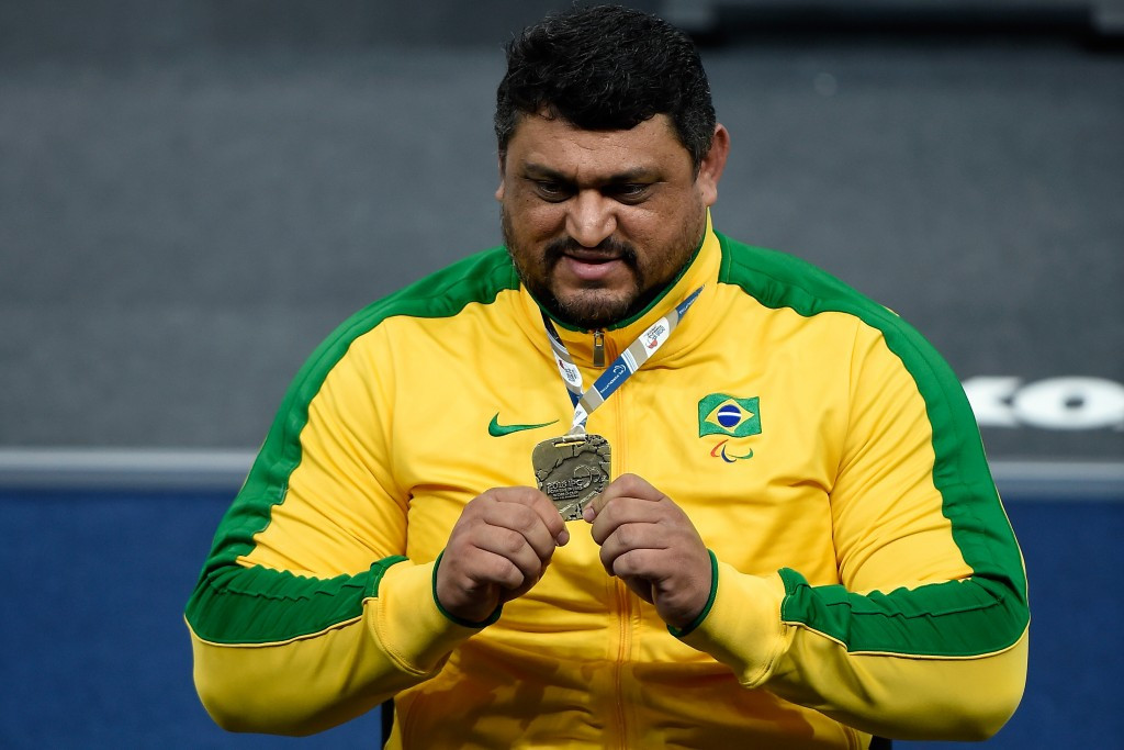 Brazilian Paralympic powerlifting hopeful dies
