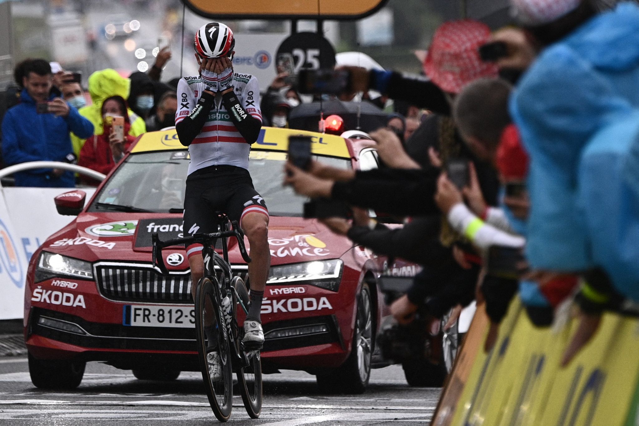 Patrick Konrad won the 16th stage of the 2021 Tour de France ©Getty Images