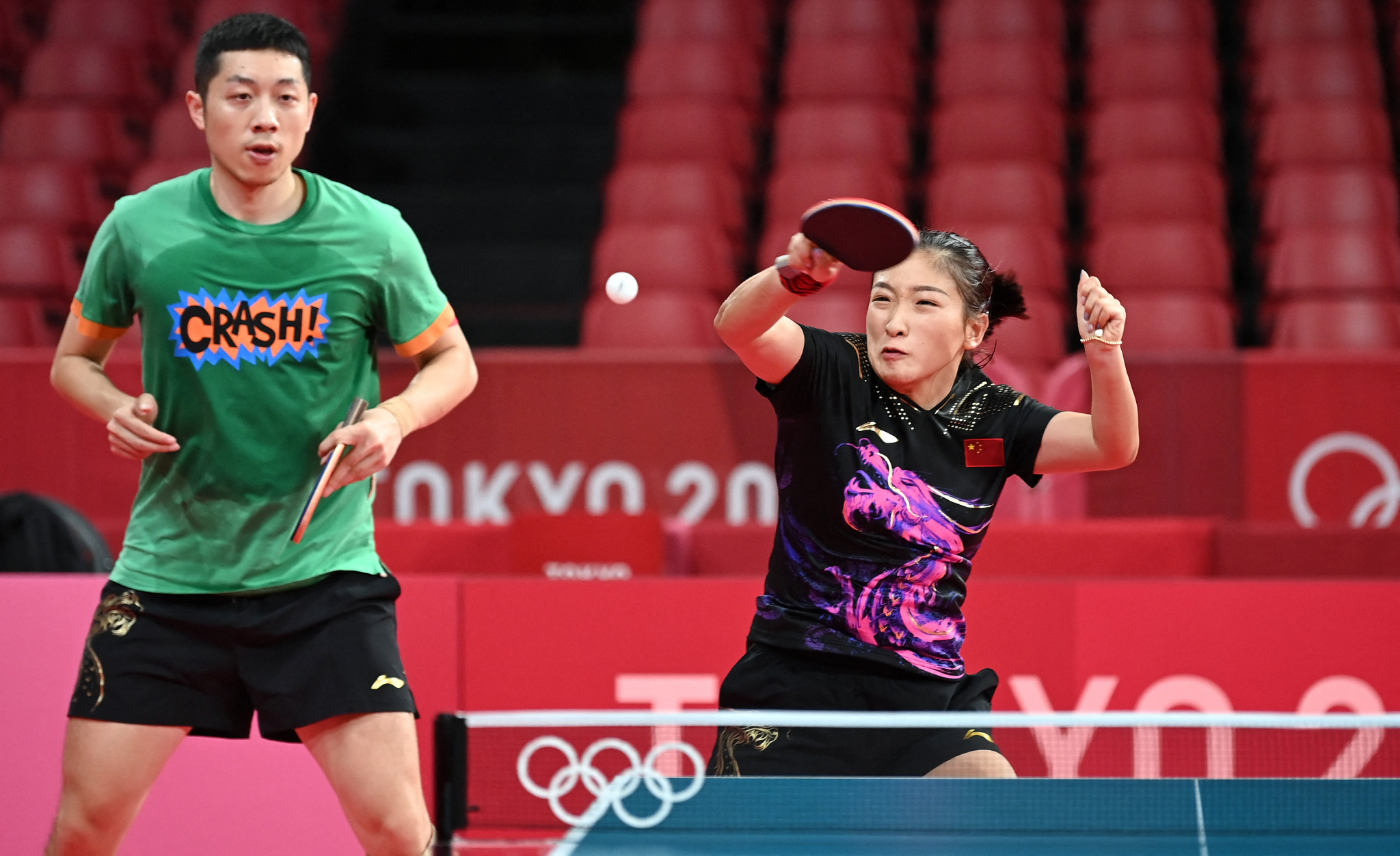 China's table tennis stars put each other through their paces ©Getty Images