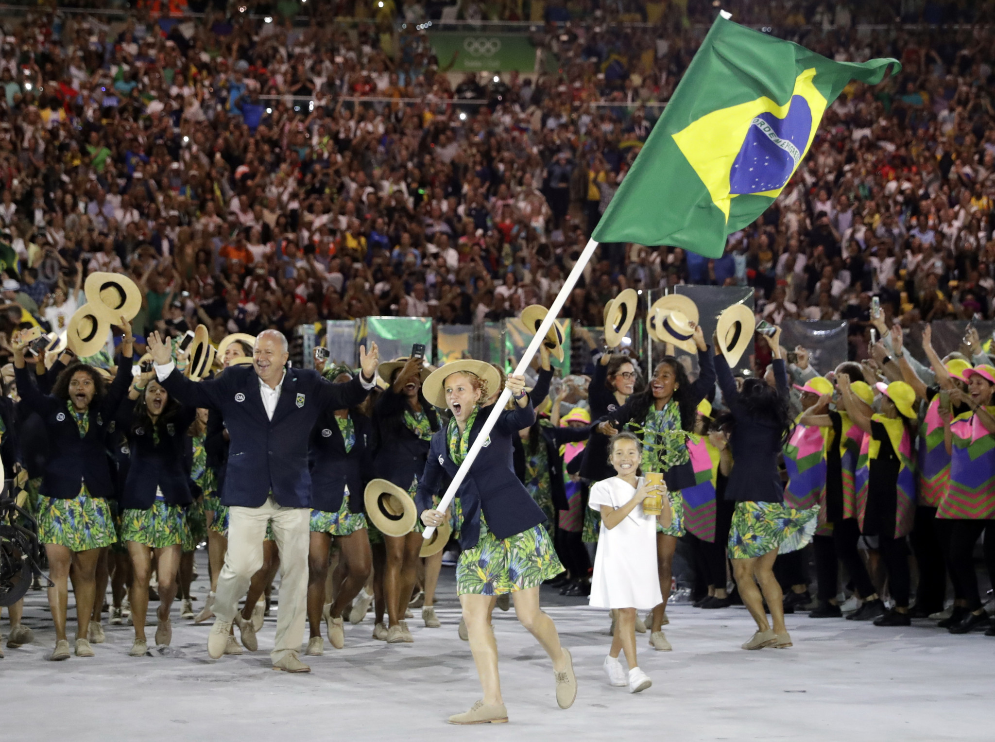 The small Brazilian contingent marching at the Tokyo 2020 Opening Ceremony will be in stark contrast to Rio 2016 at the Maracanã Stadium ©Getty Images