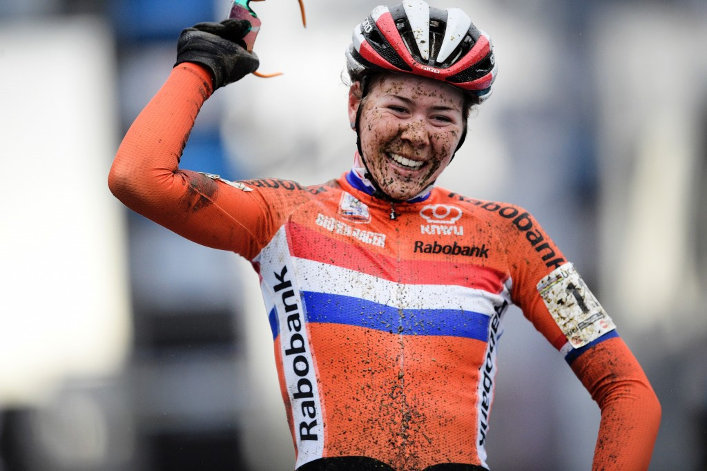 Thalita De Jong won the senior women's race at the Cyclo-cross World Championships