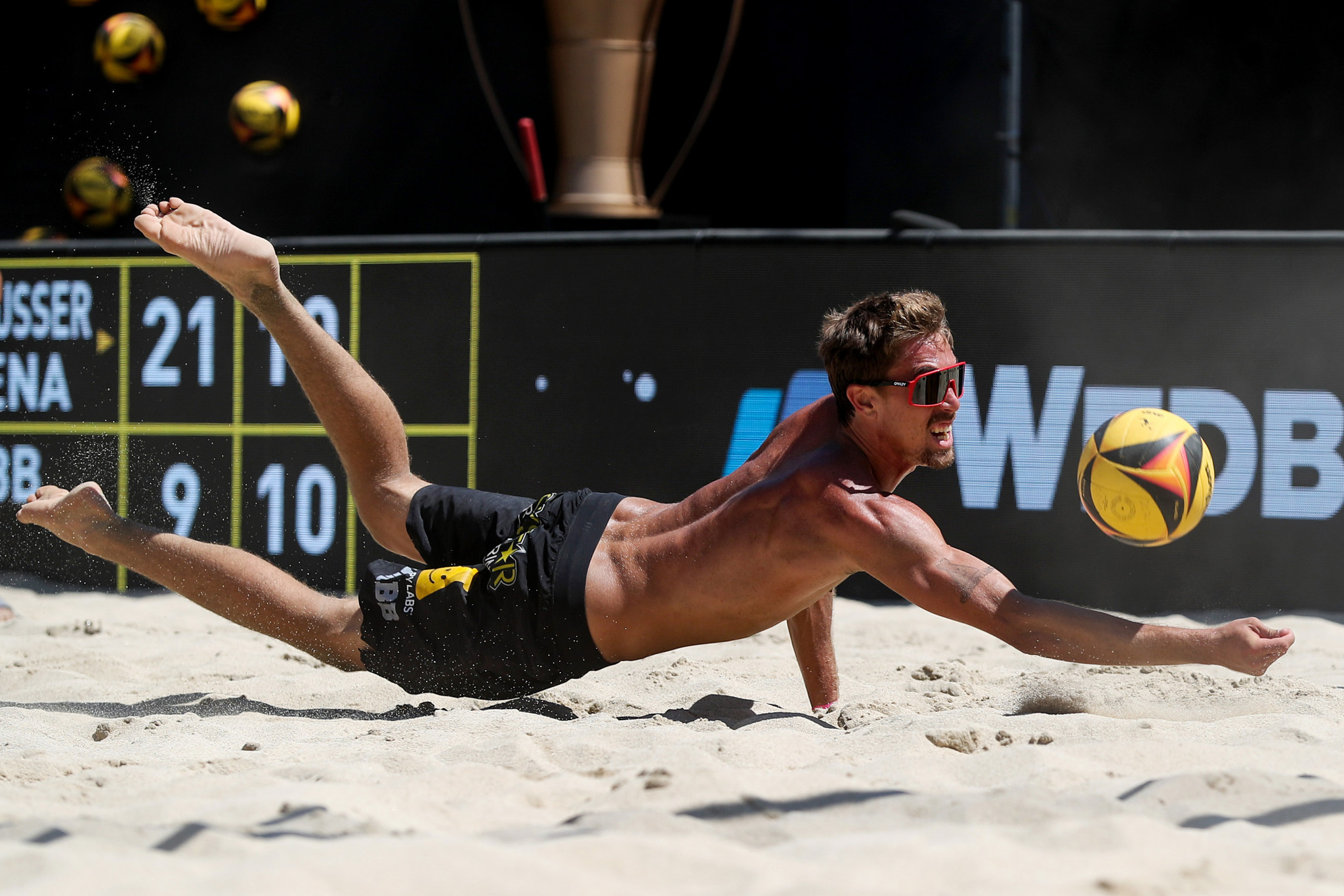 United States beach volleyball player Taylor Crabb was ruled out the Olympics after contracting COVID-19 ©Getty Images