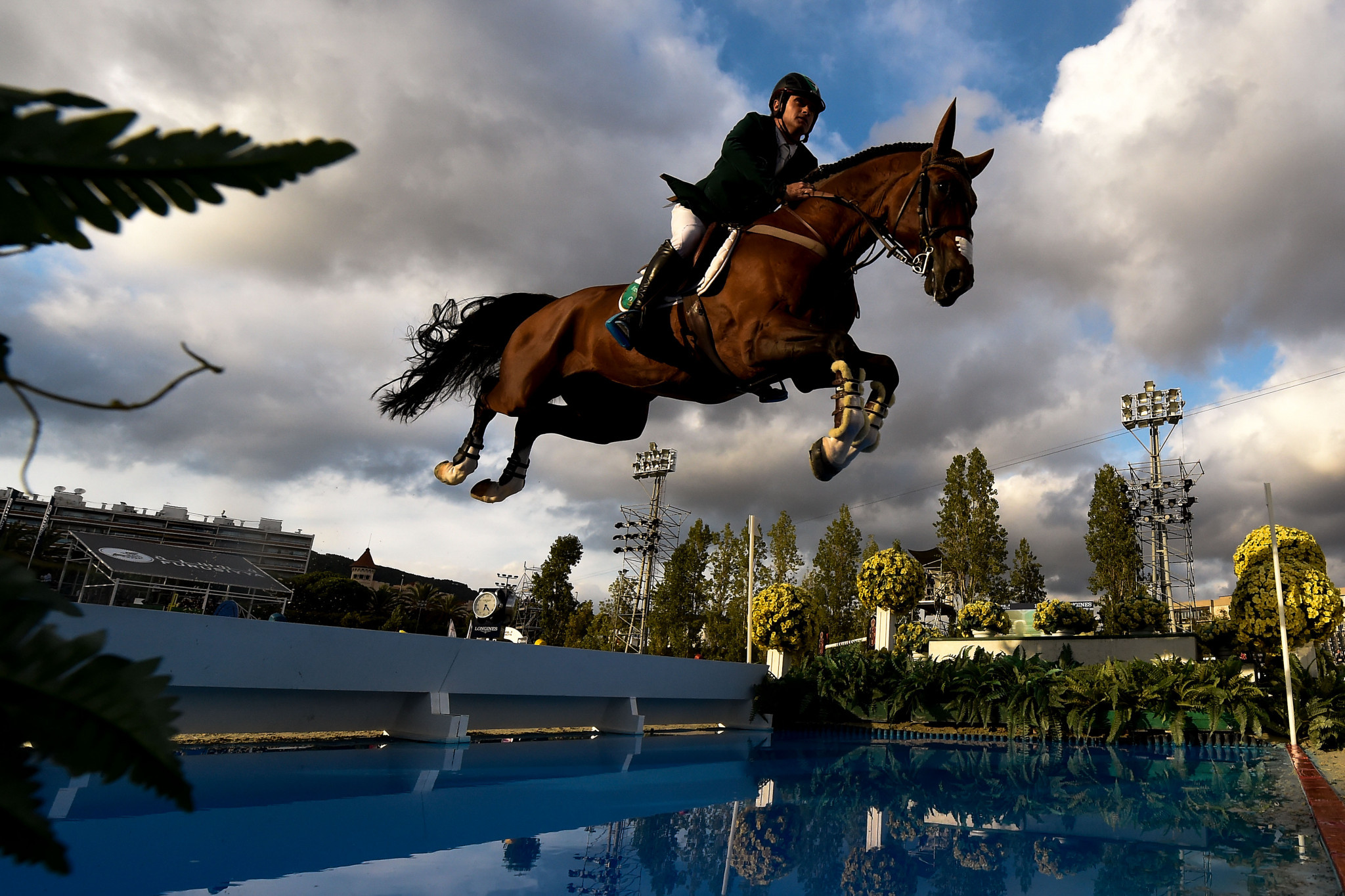 Denis Lynch won on the final day of the Global Champions Tour in Berlin ©Getty Images