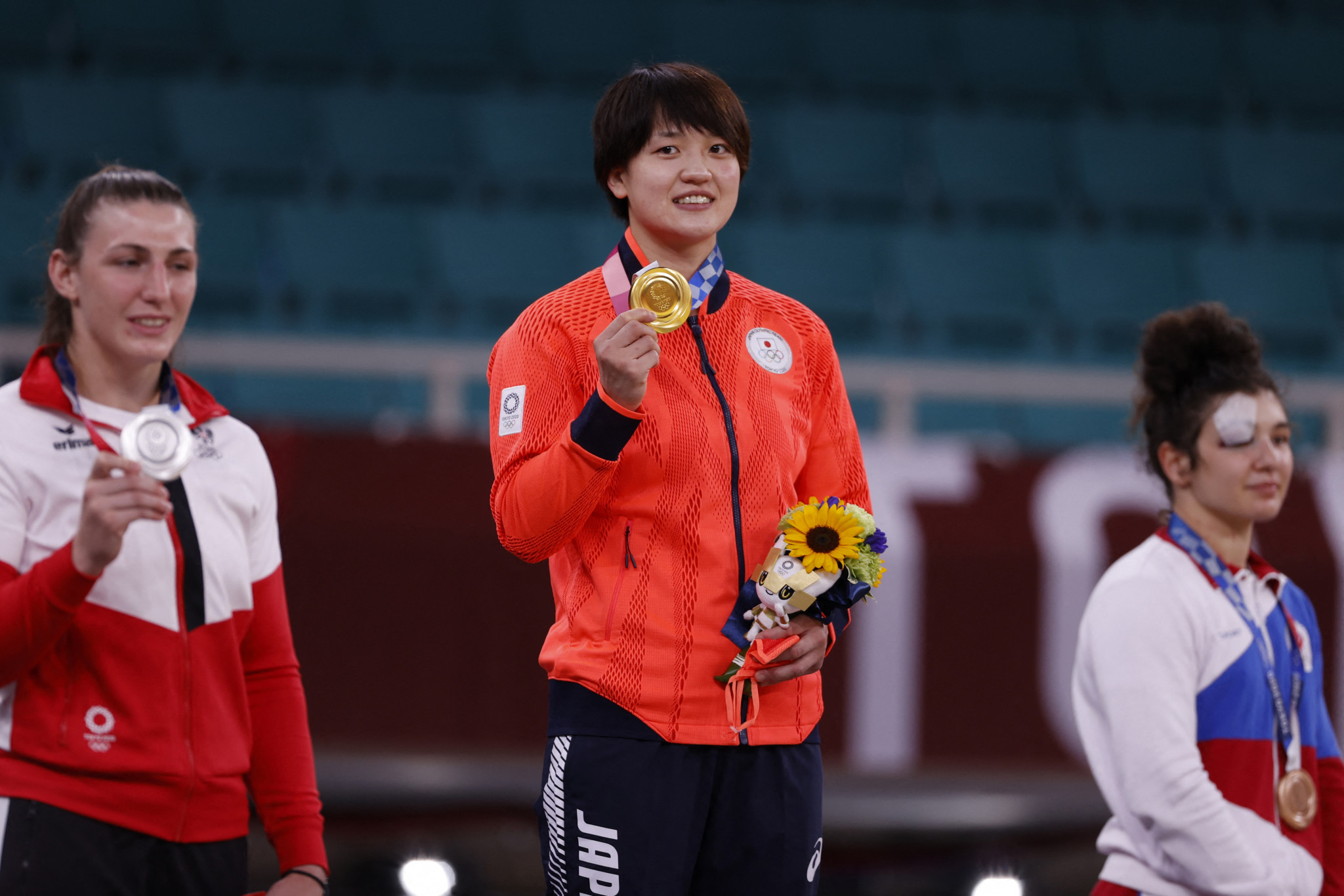 Arai secures Japan's sixth judo gold of Tokyo 2020 as Bekauri wins Georgia's first