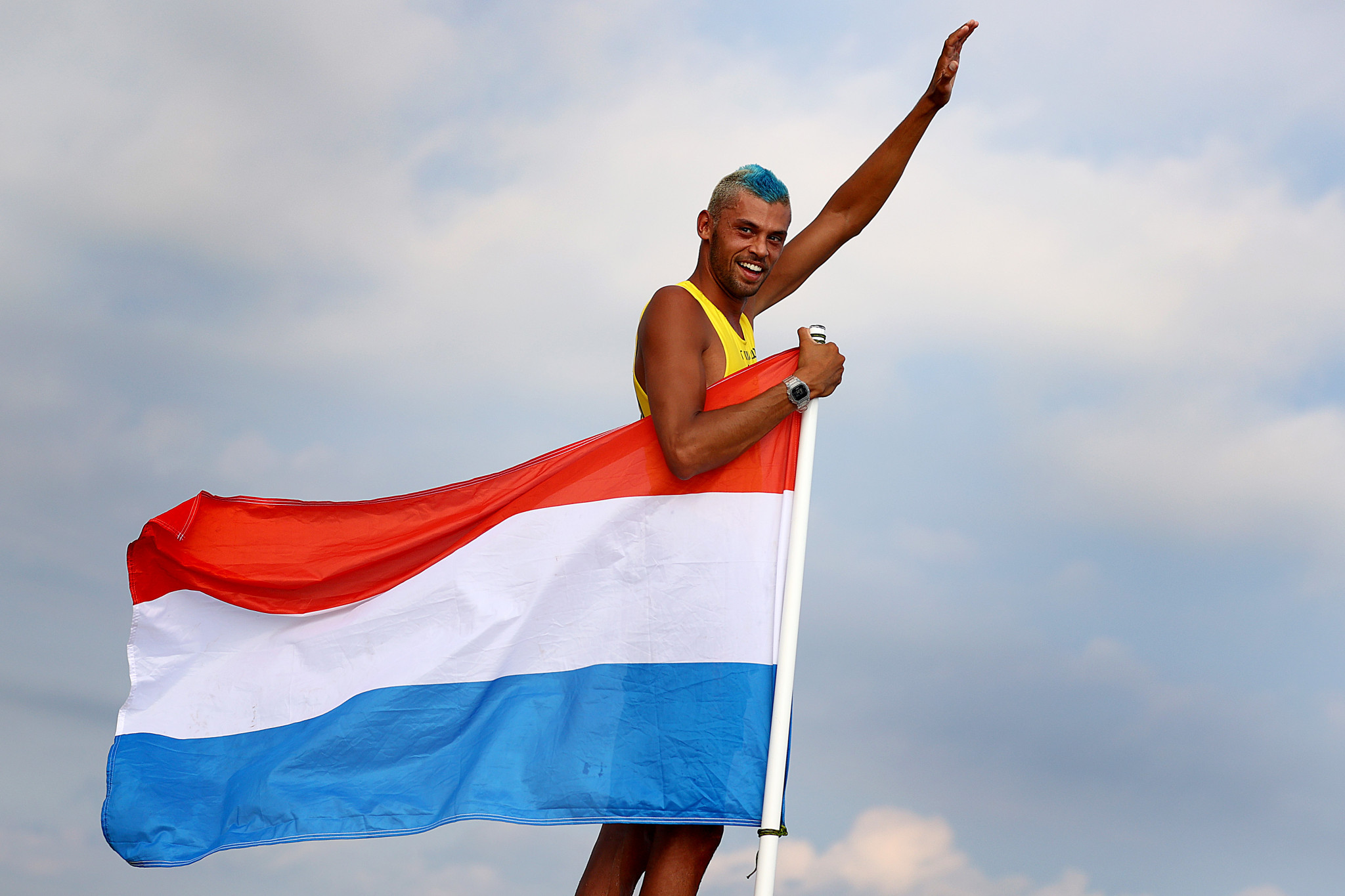 Badloe wins men's RS:X windsurfing title at Tokyo 2020 to maintain Dutch domination